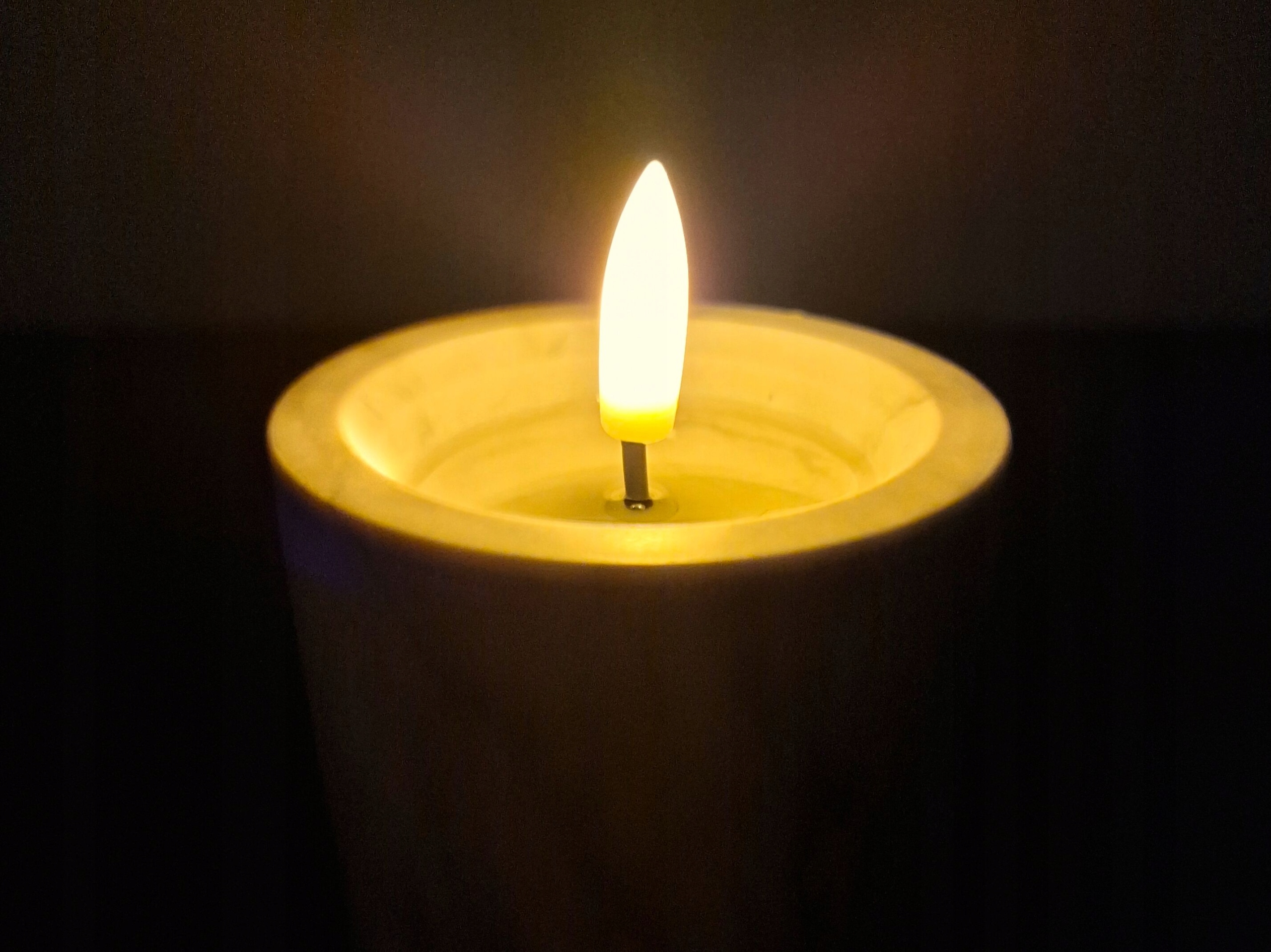 ŚWIECA LED 15cm na baterie biały marmur - obrazek 6
